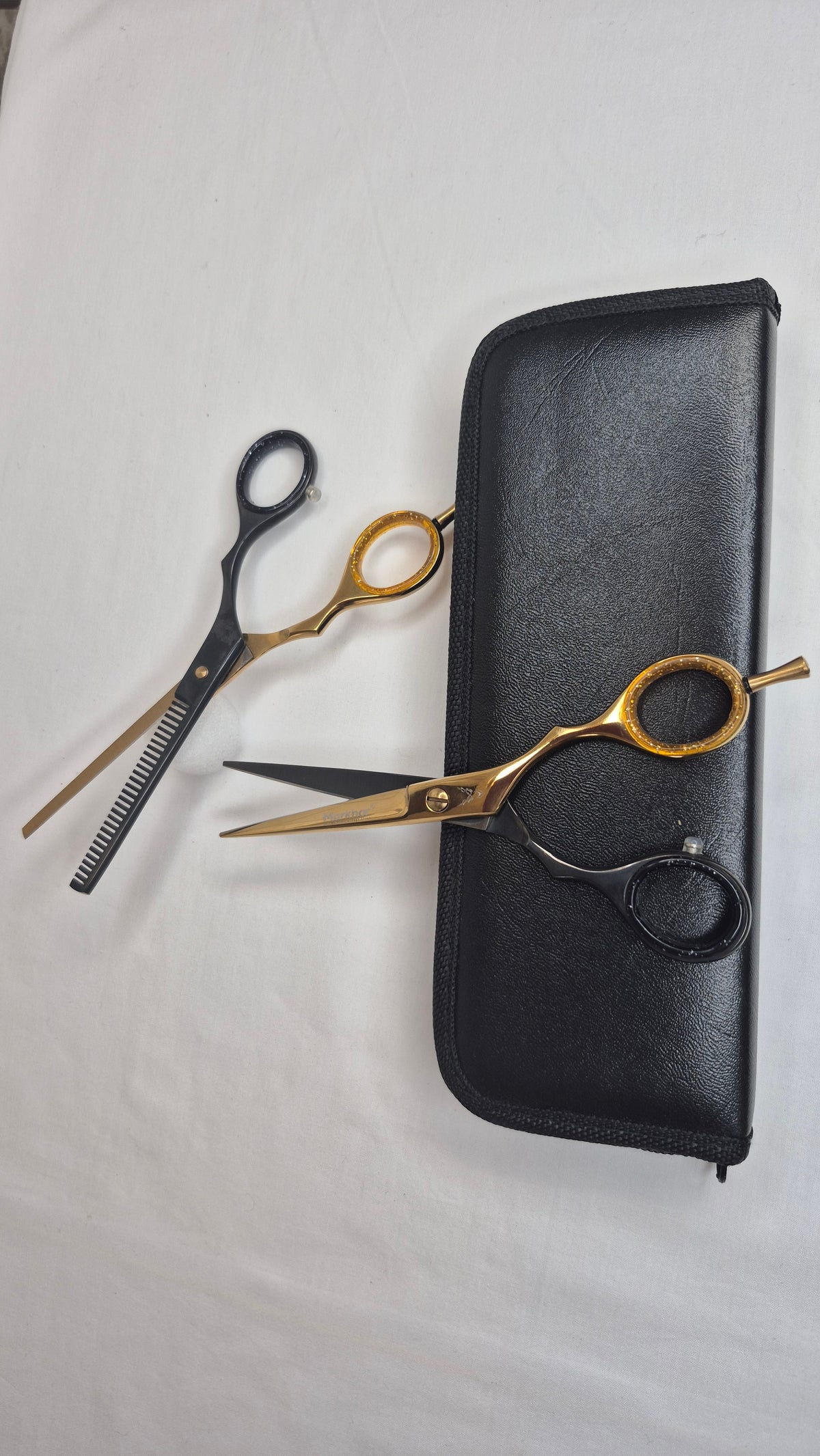 Grooming scissors set